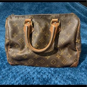 *SOLD* Louis Vuitton French Company Speedy 25